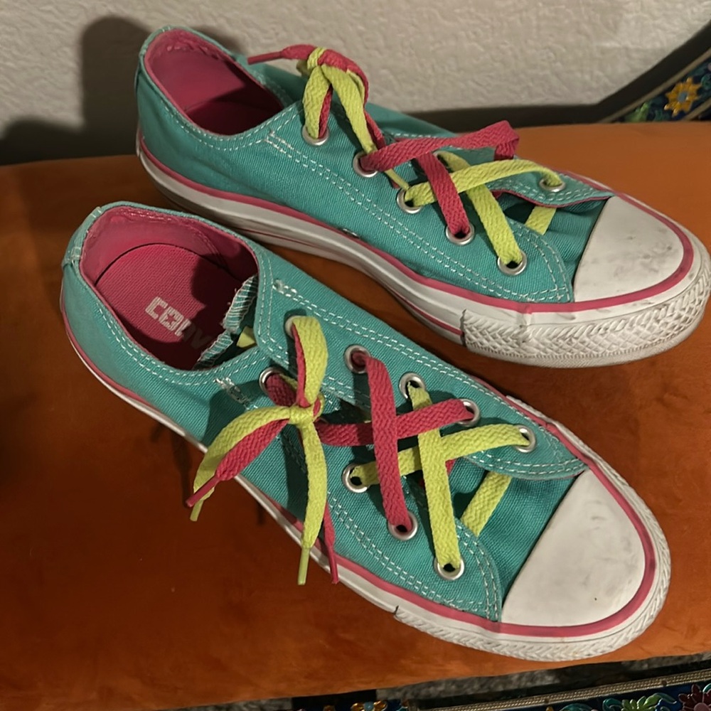 Mint, green and pink converse